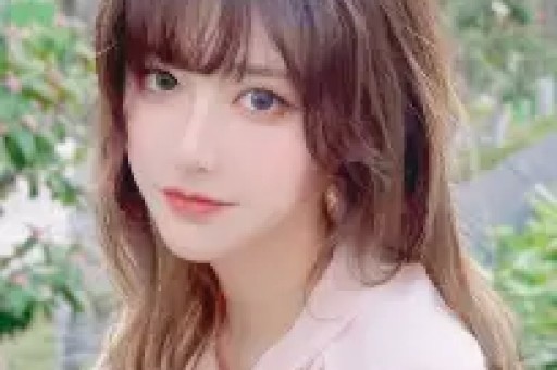睡不着丨《默片解说员》：小人物带来的笑与泪